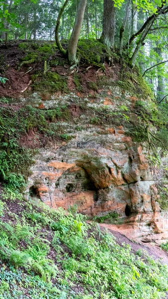 Anfabrika Rocks Cellars Ligatne Town Old Floodgate Dam Inglés Antiguas — Foto de Stock