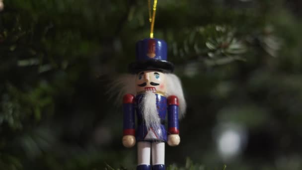 Decoration Toy Nutcracker Christmas Tree Dolly Slider Shot Nutcracker Soldier — Stock Video