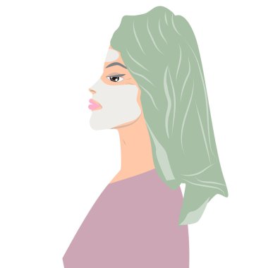 Kafasında havlu olan kadın profil görünümünde yüz vektörü için besleyici bir maske olan kozmetik bir prosedür uyguluyor. Yüz bakımı konsepti.