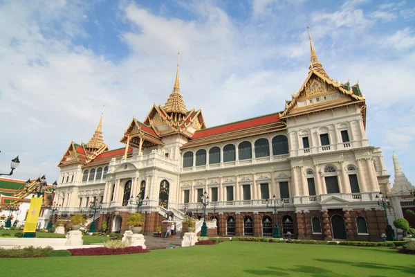 Thai temple — Stock Photo, Image