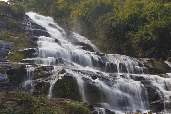 Wasserfall — Stockfoto