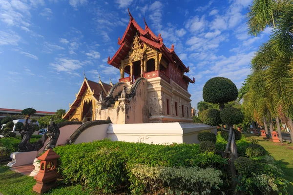 Thai temple — Stock Photo, Image