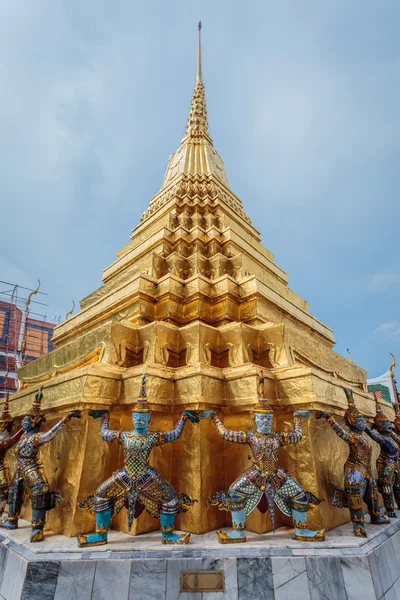 Magnifique temple thaï — Photo