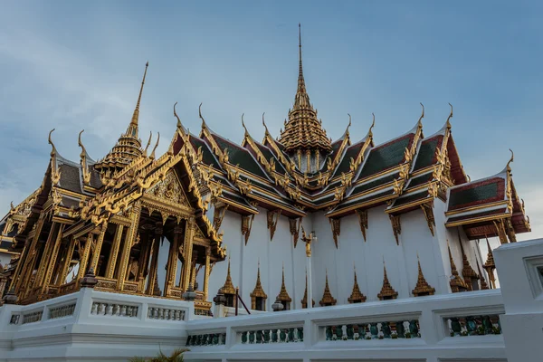 Vackra thailändska templet — Stockfoto