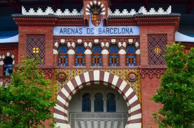 Barcelona arenalarda girişinden detay
