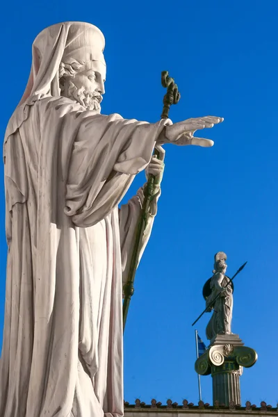 Statua dell'Arcivescovo di Grecia Damaskinos, Atene — Foto Stock