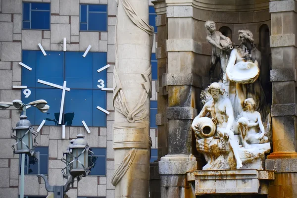 Placa espana brunnen in barcelona - detail — Stockfoto