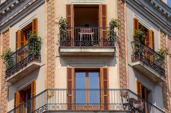 Detail of building in Barcelona — Stock Photo, Image