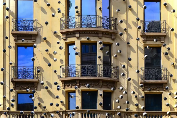 Detalj från byggnad i Barcelona — Stockfoto