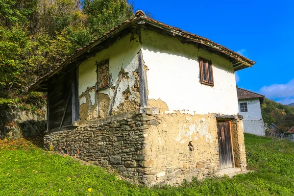 Altes Haus in Zentralserbien — Stockfoto