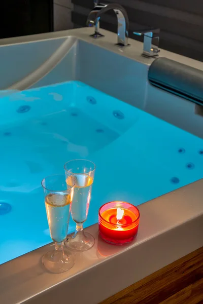 Romantic Night Bath Tub — Stock Photo, Image