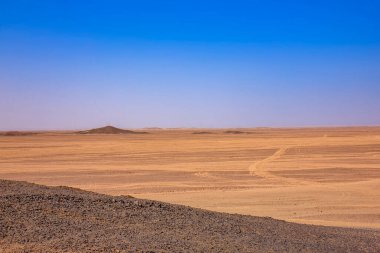 Mısır 'daki taş çöl manzarası