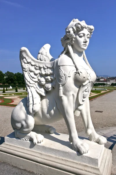 Belvedere mulher estátua — Fotografia de Stock