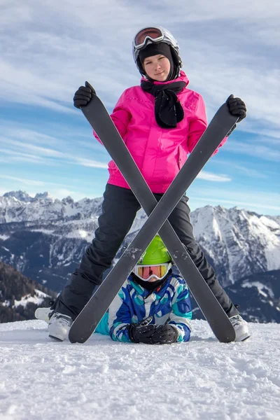 Girls with ski on the snow — Stock Photo, Image