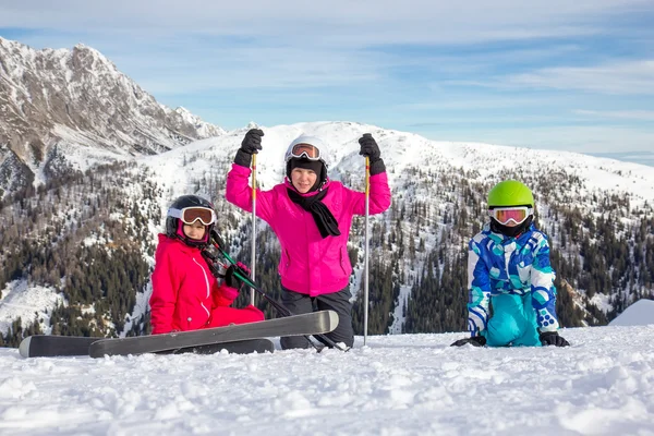 Κορίτσια για το σκι — Φωτογραφία Αρχείου