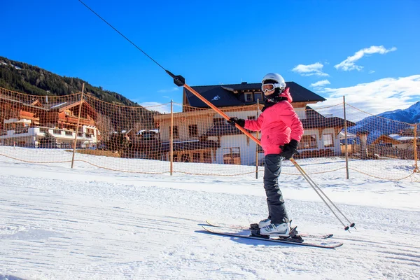 Teleferik Kayak kız — Stok fotoğraf