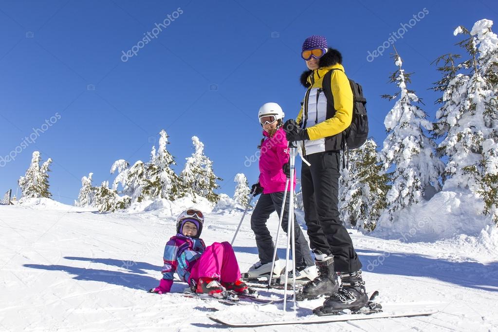 Family on the ski slope