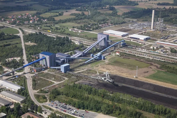 Central eléctrica en mina de carbón, vista aérea —  Fotos de Stock