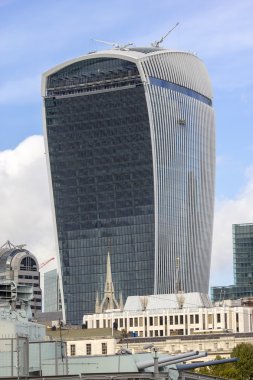 The 20 Fenchurch Street ' Walkie-Talkie' building clipart