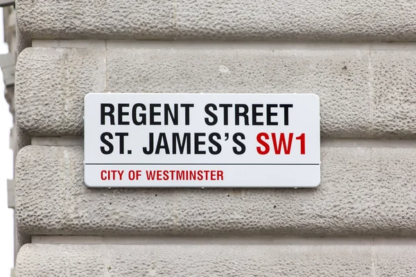 Straßenschild in London, Großbritannien — Stockfoto