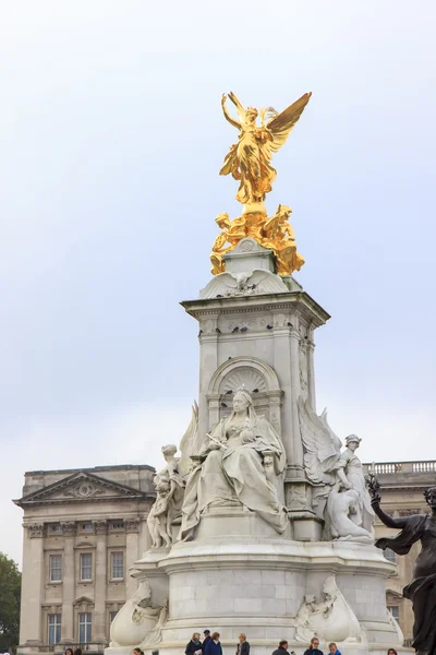 The Victoria Memorial, London — Stockfoto