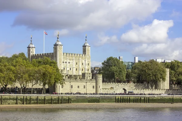 Londra'nın tarihi kale kule — Stok fotoğraf