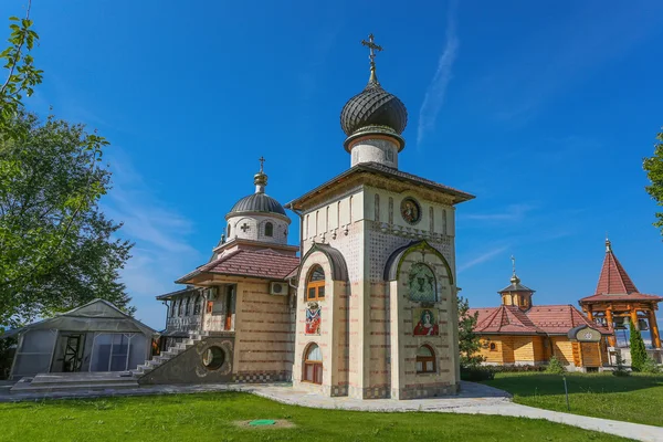 Mosteiro da Virgem Santa - Lesje, Sérvia — Fotografia de Stock