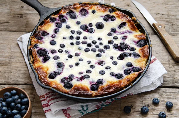 Finnish Blueberry Pie - Mustikkapiirakka.