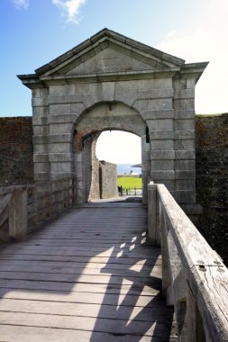 Giriş kapısı Fort Charles
