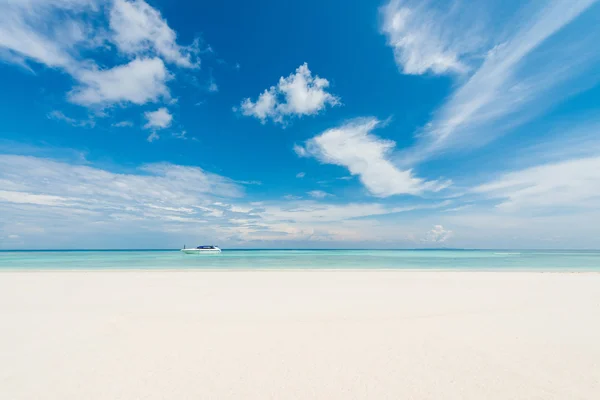 Tropikalna plaża w Tajlandii — Zdjęcie stockowe