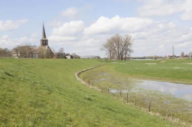 ravenswaaij Ren dolgu Güney Hollanda'daki yakınındaki Kilisesi