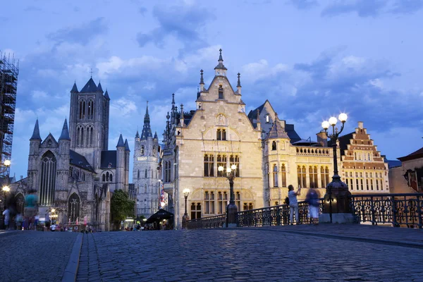 Niklaaskerk at dusk in the old city of Ghent in Belgiumst from michielsbrug in centre of belgian town Ghent — Stock Photo, Image