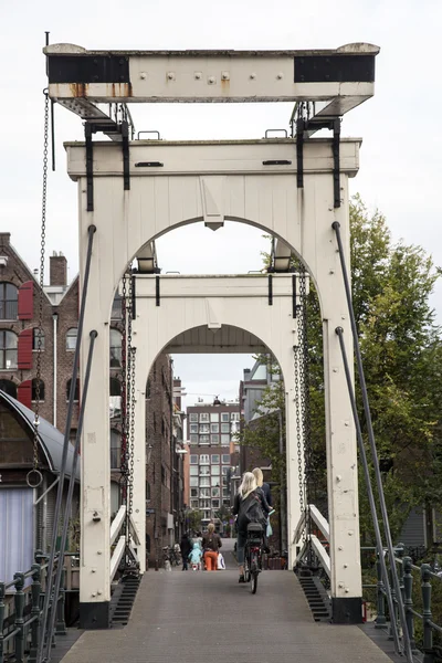 Most zwodzony na prinseneiland w Amsterdamie — Zdjęcie stockowe