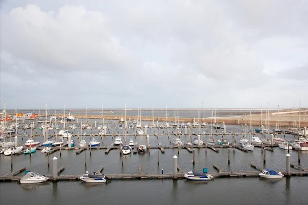 Harbour, jachtok, Ijmuiden, Hollandia — Stock Fotó