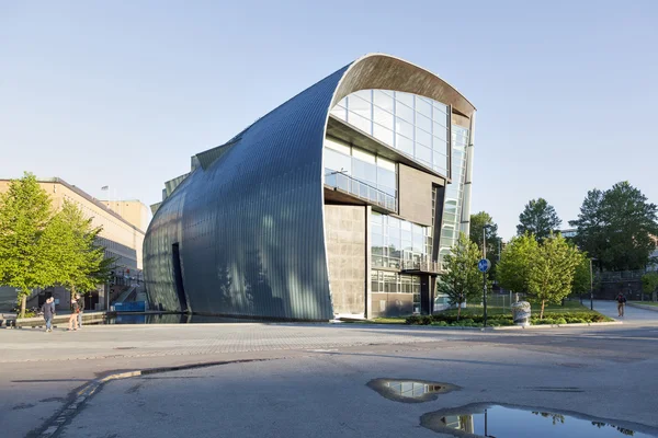 Musée d'art moderne Kiasma dans la capitale de la Finlande helsinki — Photo