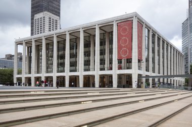 New york şehri, 12 Eylül 2015: insanlar yürümek lincoln centr