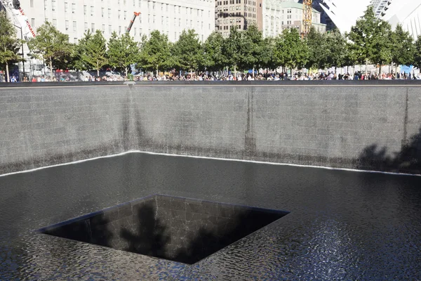 9-11 のグラウンドゼロ ニューヨーク市のための記念碑 — ストック写真
