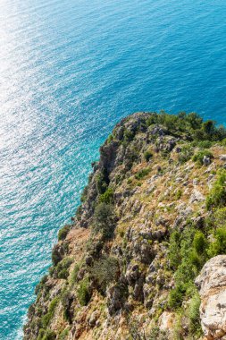 Güneşli bir günde turkuaz denizde Cape Verde. Güzel doğa. Dikey.