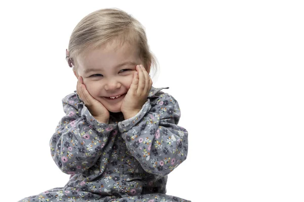 Sorridente Bambina Anni Premuto Palmi Delle Mani Viso Isolato Sfondo — Foto Stock