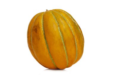 Papatya karpuzu. Parlak ve sulu sonbahar hasadı. Beyaz arka planda izole edilmiş. Yakın plan..