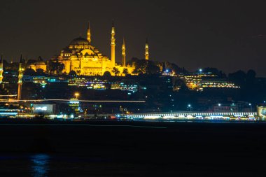 Geceleyin Süleyman Camii