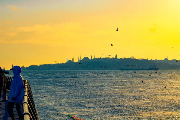 Paisaje Urbano Estambul Atardecer Foto Fondo Estambul Hermosa Puesta Sol — Foto de Stock