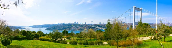 Fatih Sultan Mehmet Köprüsü Nün Panoramik Manzarası Otagtepe Den Stanbul — Stok fotoğraf