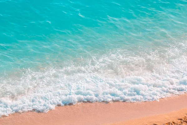 Κύμα Άμμος Και Τυρκουάζ Θάλασσα Από Ψηλά Αεροφωτογραφία Της Παραλίας — Φωτογραφία Αρχείου