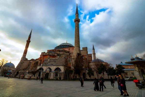 Istanbul Turkey 2021 Tourists Hagia Sophia Tourists Istanbul Travel Turkey — Stock Photo, Image