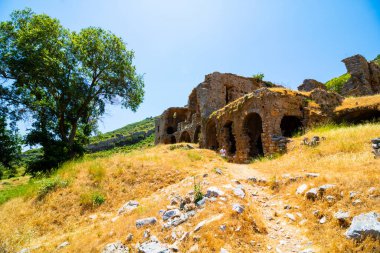 Anamur Mersin Türkiye 'deki Anemurium Antik Kent kalıntıları veya arkeolojik alan. Türkiye 'deki antik Roma şehirleri. Türkiye 'nin tarihi yerleri ve simgeleri. 