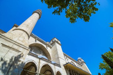 İstanbul 'daki Süleyman Camii' nin minare ve mimari ayrıntıları