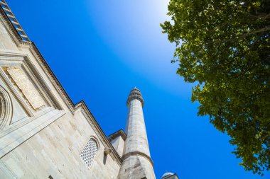 İstanbul 'daki Süleyman Camii' nin minare ve mimari ayrıntıları