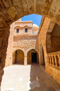 Safran Manastırı. Mardin konsept fotoğrafını ziyaret et. Mardin 'deki Deyrulzafaran manastırı.