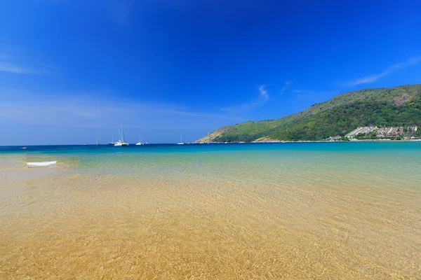 Phuket Beach na ilha na Tailândia — Fotografia de Stock